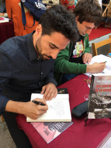 José Luis González Deza en la Feria del libro de Huesca